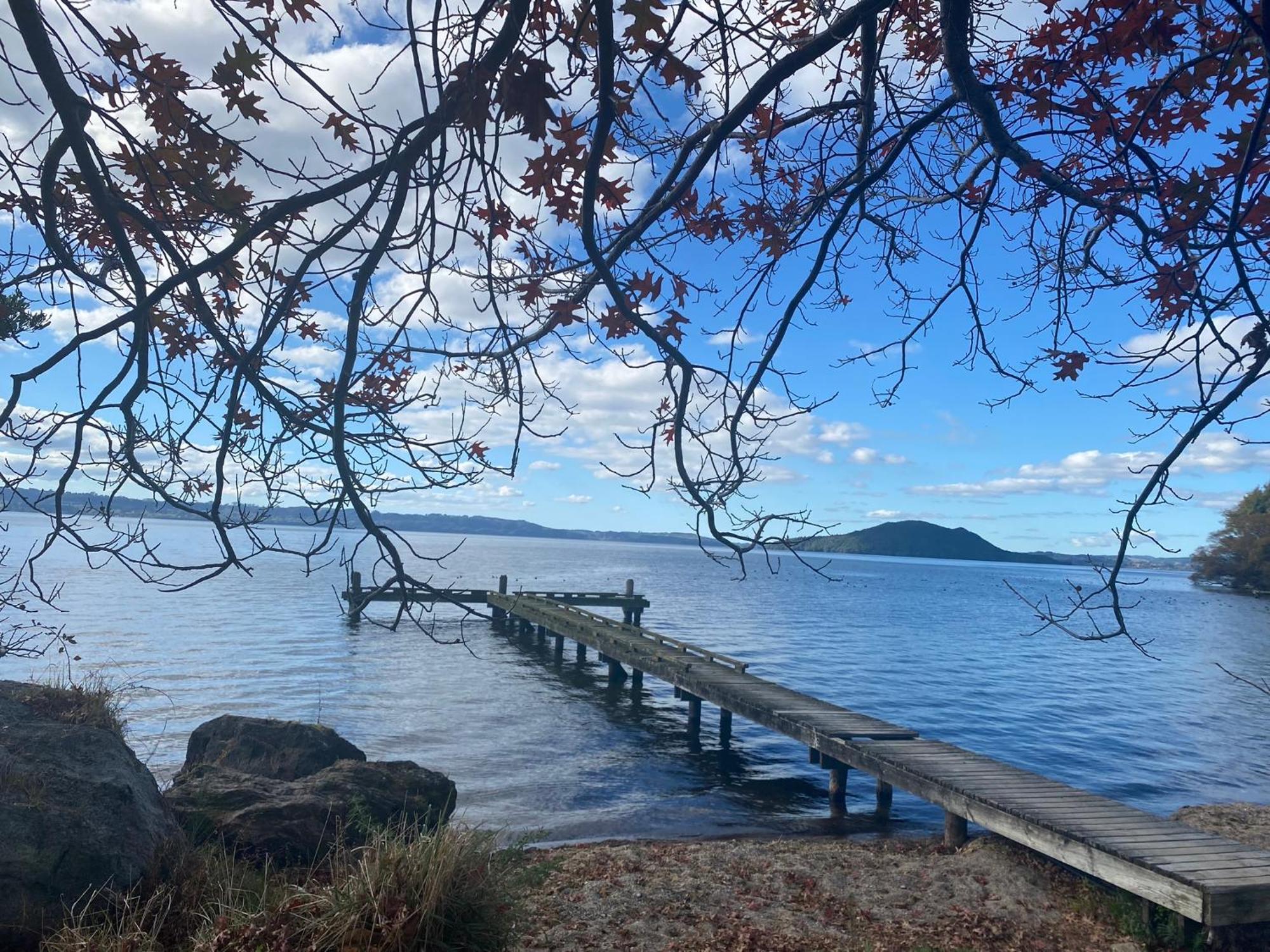 Zodiac Bay Lake Retreat Distretto di Distretto di Rotorua Esterno foto