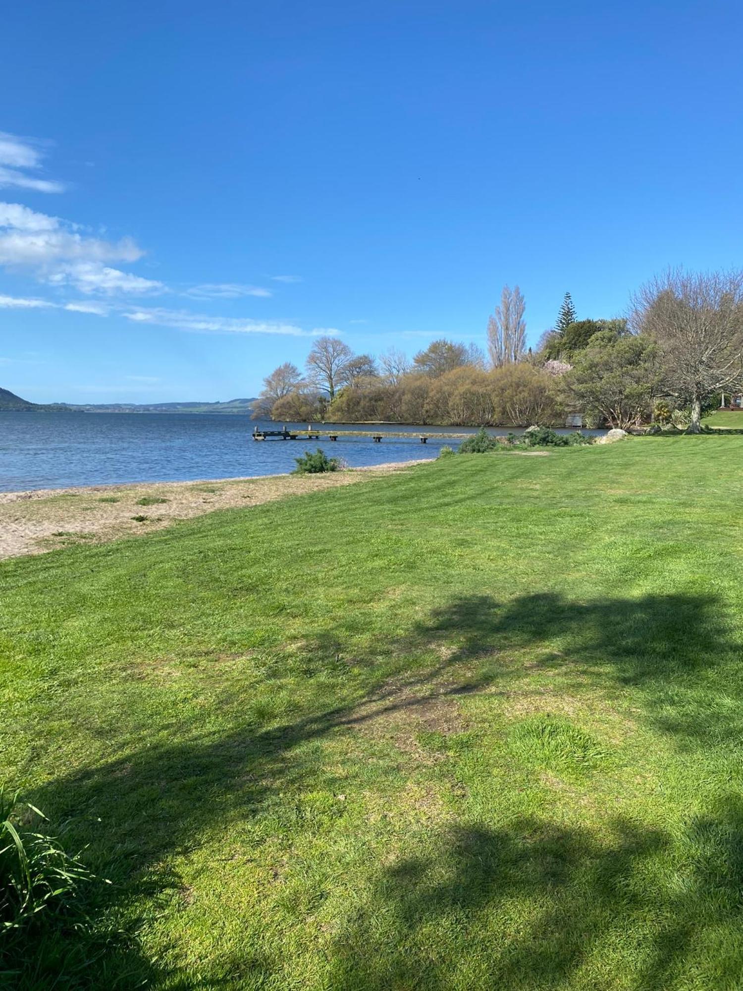 Zodiac Bay Lake Retreat Distretto di Distretto di Rotorua Esterno foto